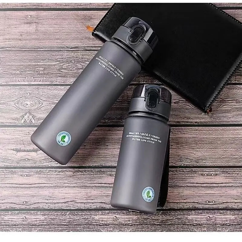 560 ml Sport Water Bottle,  High Quality Material