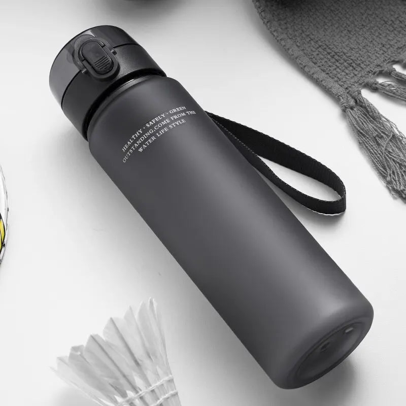 560 ml Sport Water Bottle,  High Quality Material