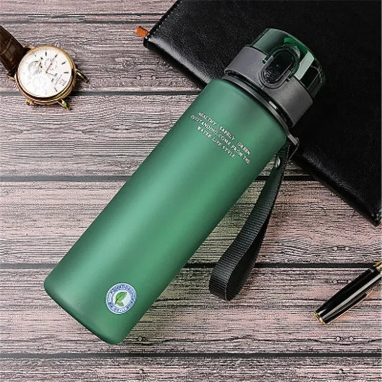 560 ml Sport Water Bottle,  High Quality Material