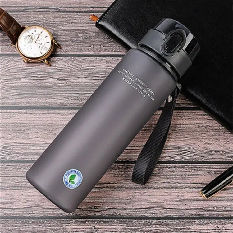 560 ml Sport Water Bottle,  High Quality Material